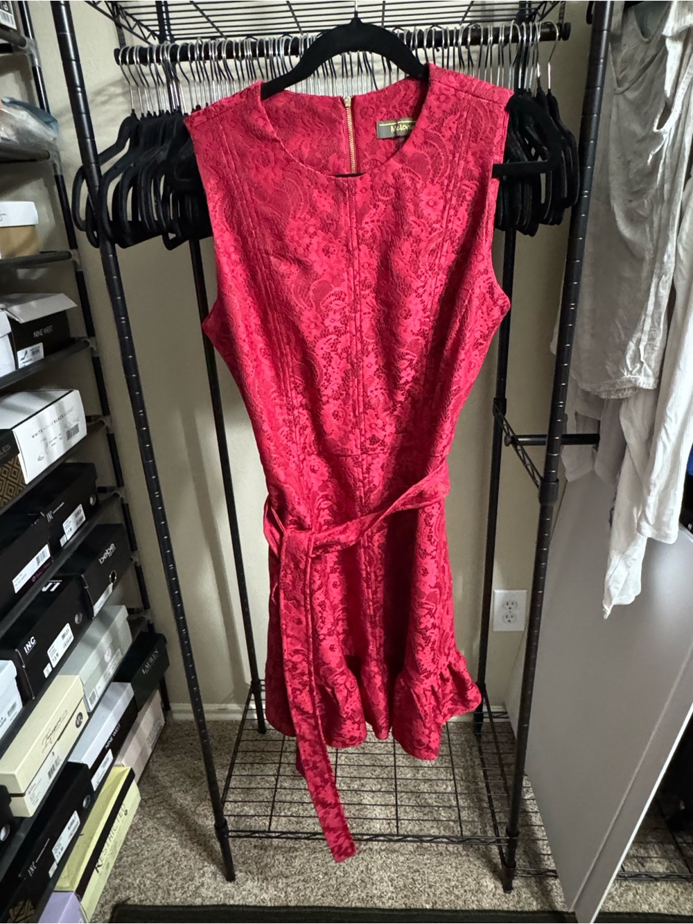 Sleeveless Lace Tie-Waist Mini Dress in Deep Red - Picture 2 of 4